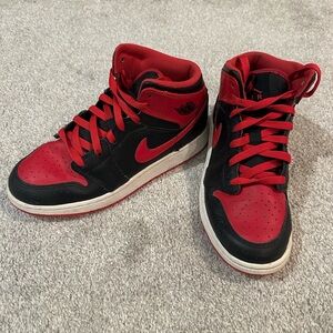 Kids’ Nike Jordan Sneakers-Size 5